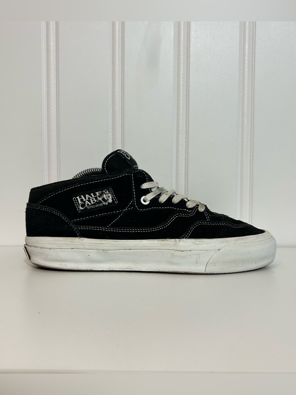 Vans half cab black white